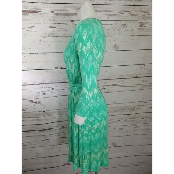 NWOT Pixley Stich Fix Ohara Green Faux Pull over Tie Waist Chevron Dress SMALL - Picture 2 of 7